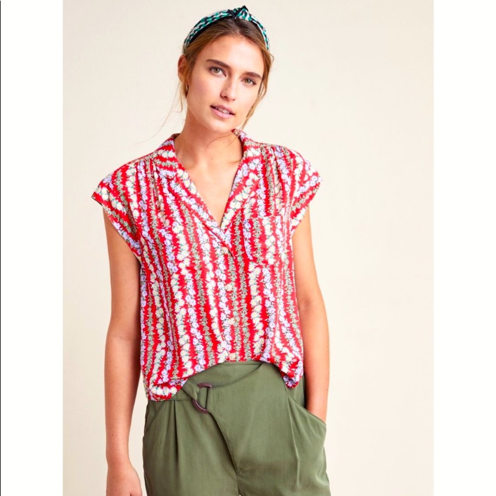 Anthropologie Conversations top#s 49 & 51 - size Large